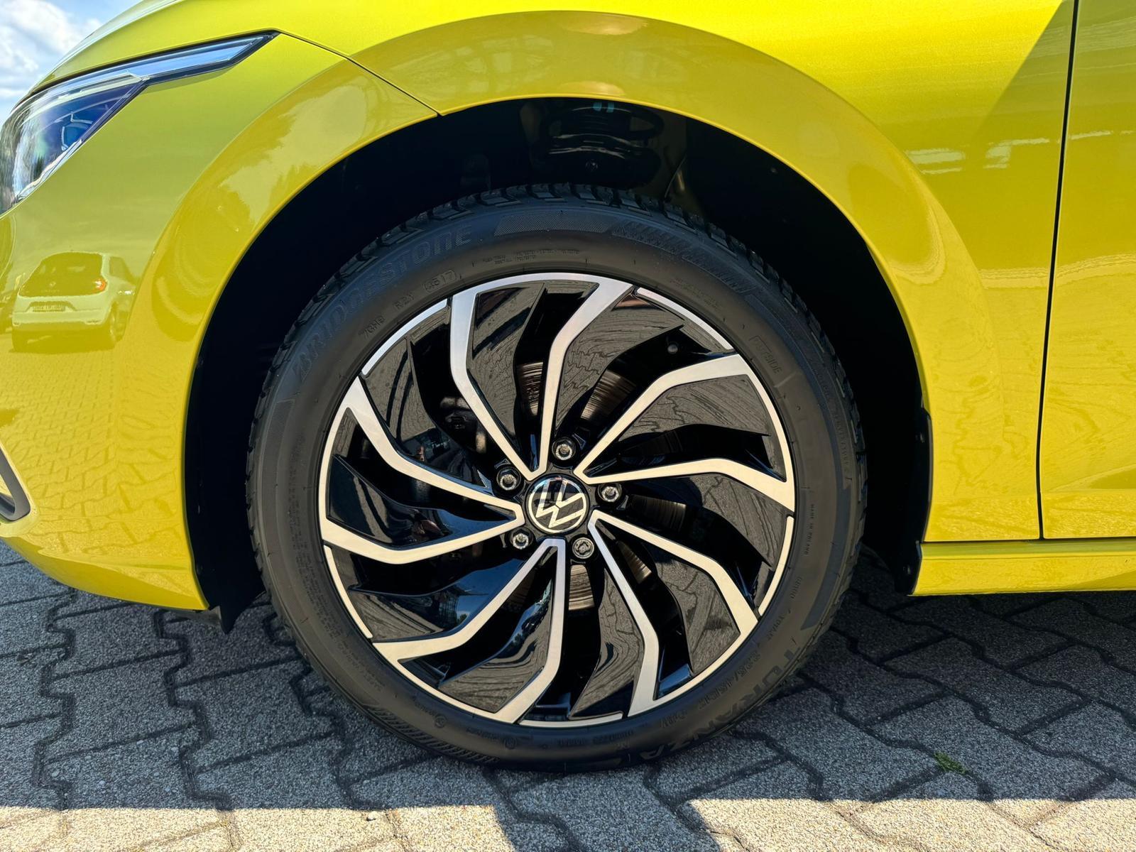 Volkswagen Golf 1.0 eTSI MHEV DSG Life LED*PDC*DAB*ACC*AHK*, миниатюра 9