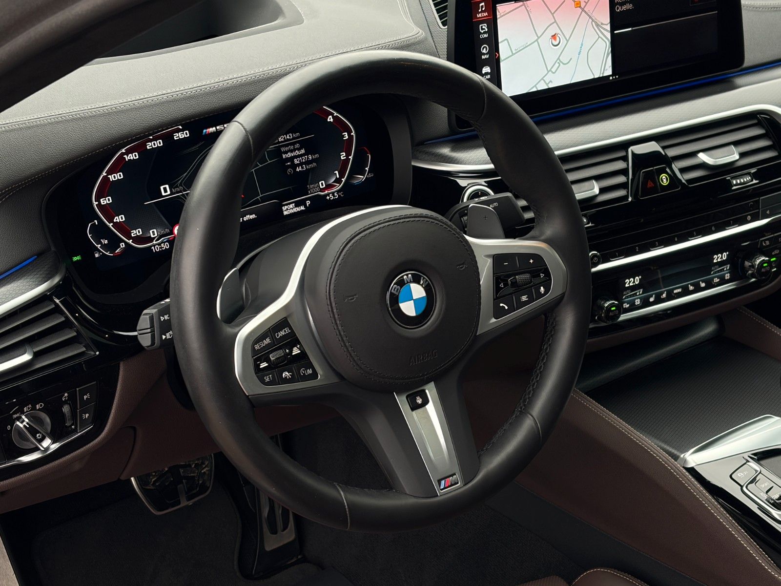 Fahrzeugabbildung BMW M550i xDr M Sport Pro Laser HuD 360° StdHzg GSD