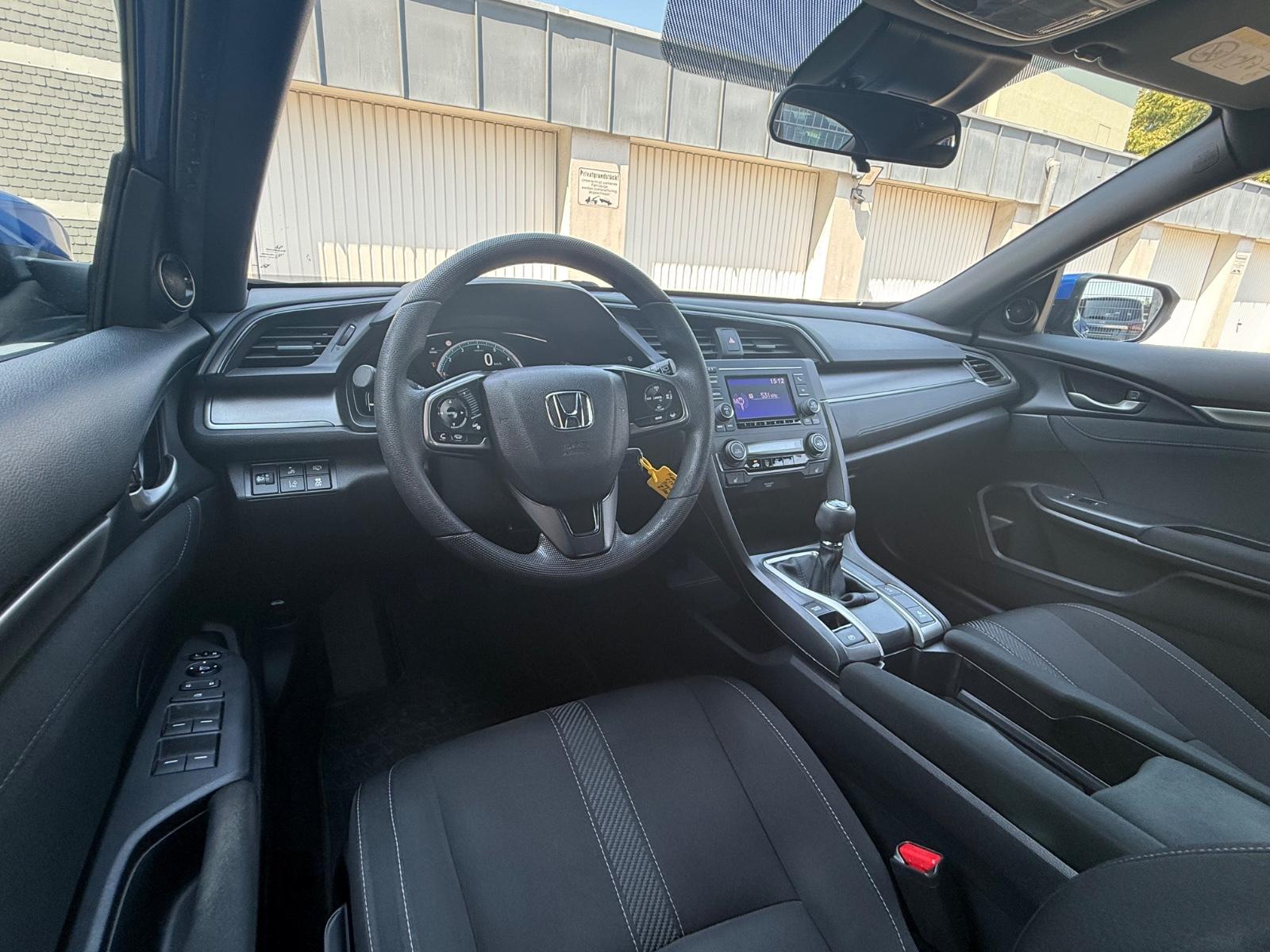 HONDA CIVIC 1.0 VTEC TURBO 129ch - RÉGULATEUR ADAPTATIF ACC - SIÈGES CHAUFFANTS - PHARES LED - 1ÈRE MAIN