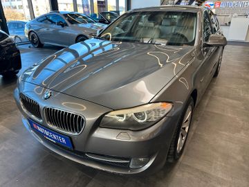 MYAUTOCENTER – Gebraucht- und Jahreswagen mit Werkstattservice in Pfaffenhofen BMW 520 d *BiXenon*Leder Dakota*Navi*PDC