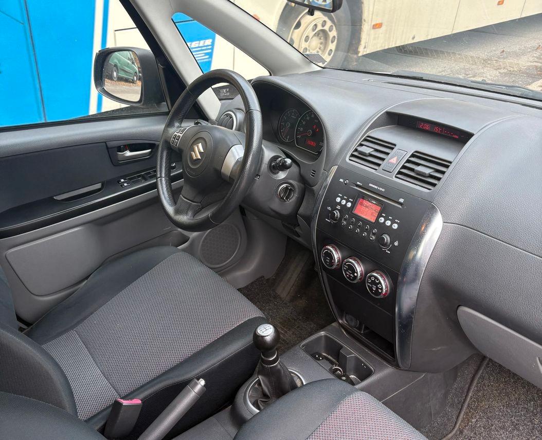 Suzuki SX4 1.6 VVT 2WD Comfor*KLIMA*SITZHEIZUNG*TÜV-NEU