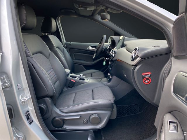 Mercedes-Benz B 220