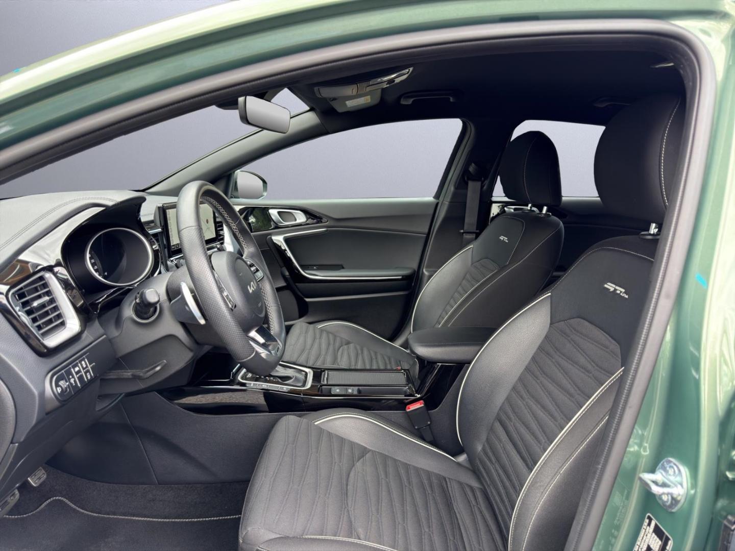 Kia ProCeed GT Line 1.5 T-GDI DCT Navi Klimaautom LE