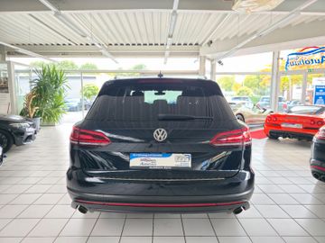 Volkswagen Touareg - 10