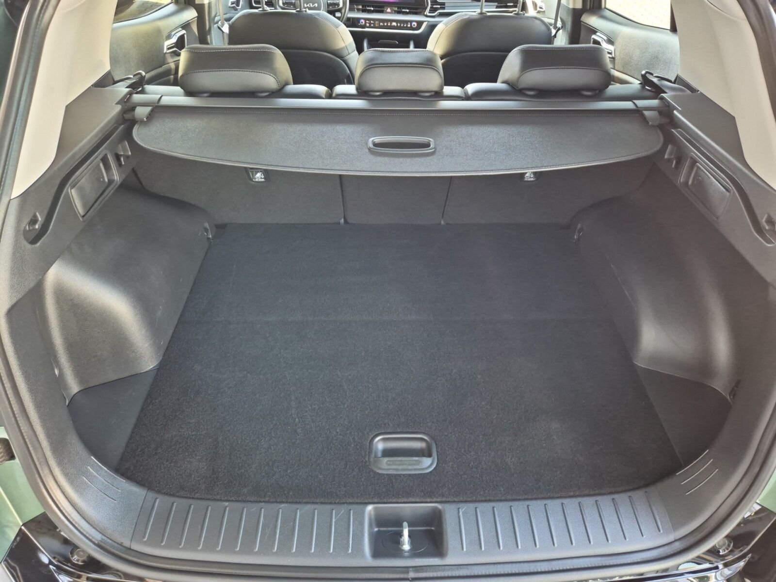 Fahrzeugabbildung Kia Sportage 1.6 PHEV Spirit AWD DIVE-PAKET | PANO