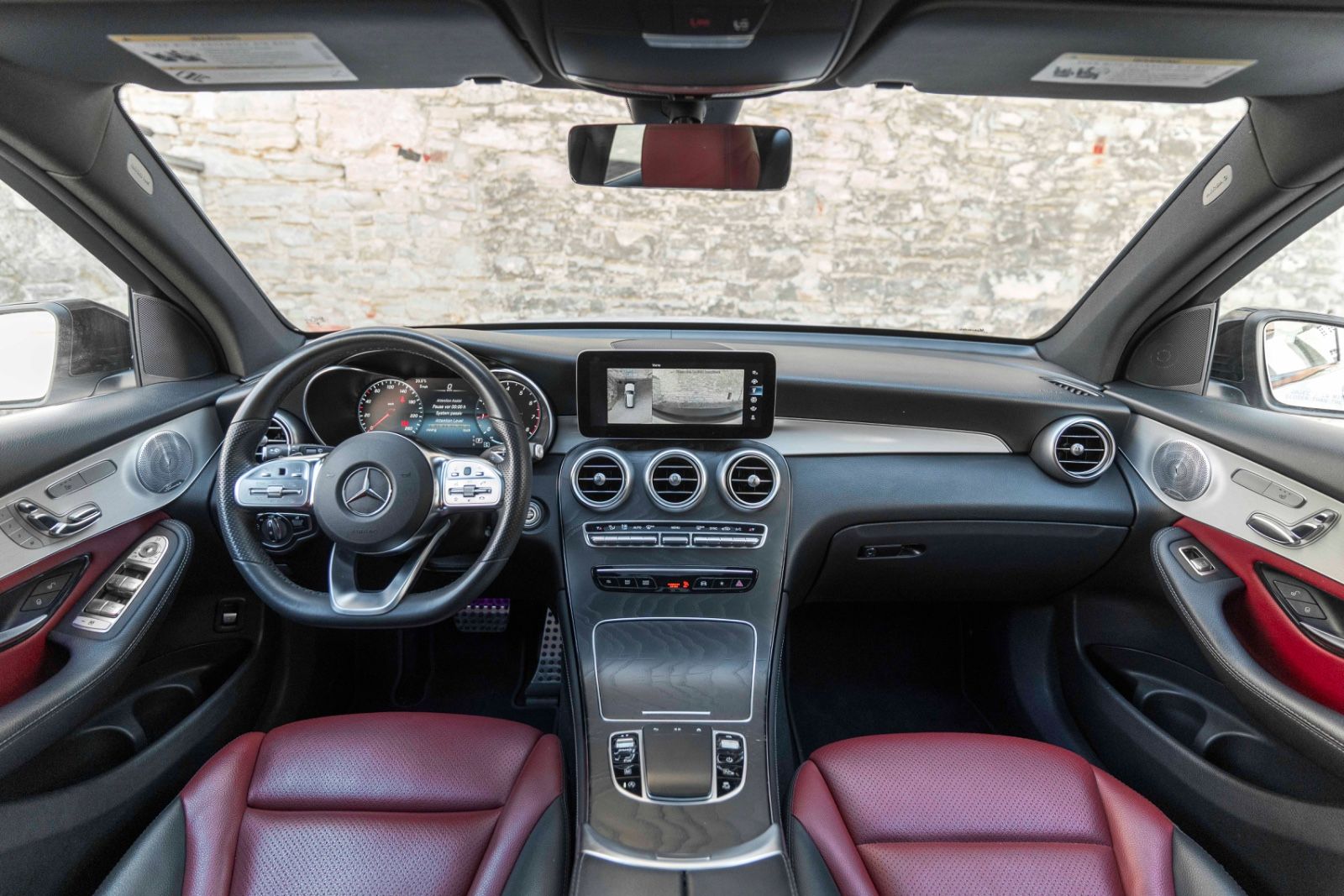 Fahrzeugabbildung Mercedes-Benz GLC 300 AMG-LINE BURMESTER LED 360° SHZ PANO