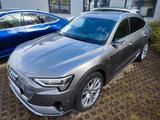 Audi e-tron 55 quattro Sportback advance 2 J.Garantie - Audi e-tron in Düsseldorf