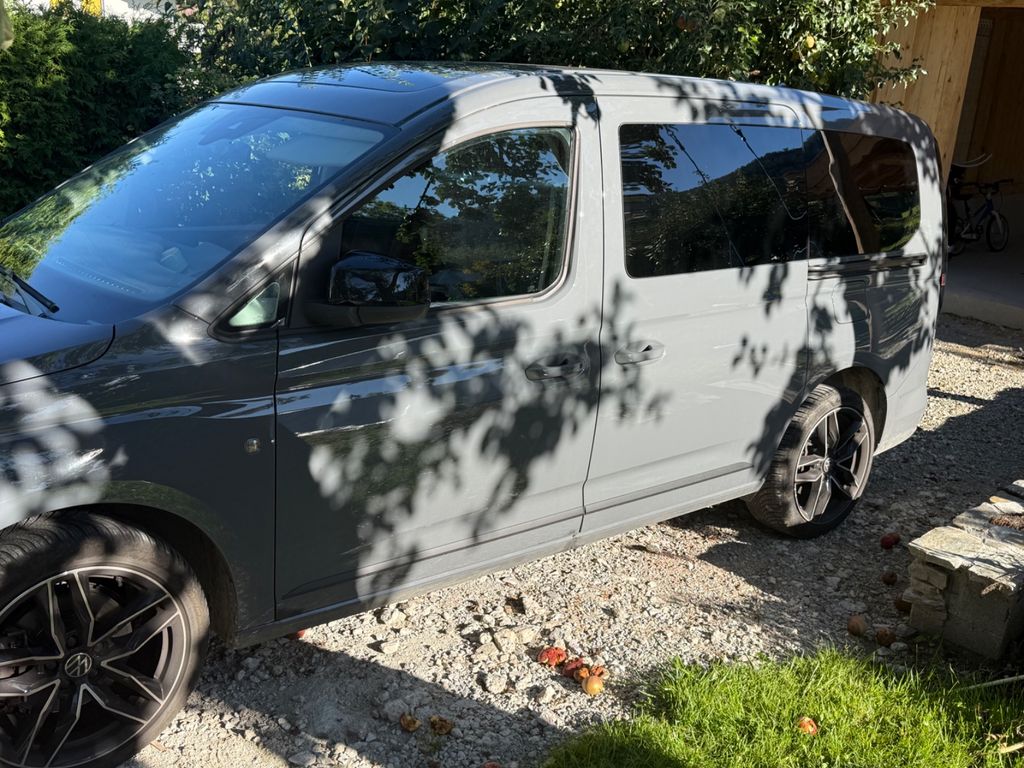 Image of Volkswagen Caddy Maxi