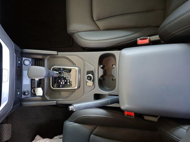 KGM Musso Grand Lux 2.2 AT °LED°Navi°RFK°SHZ°LEDER°