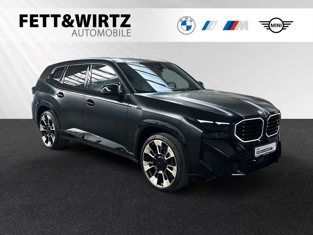 BMW XM