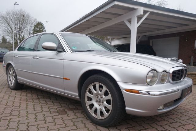 Jaguar XJ8 KLIMA LEDER SITZH. AUTOMATIK