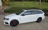 Skoda Octavia 2.0 TDI DSG 4x4 RS60 Combi Std. Hzg PANO - Skoda Octavia mit Diesel-Antrieb: Rs60