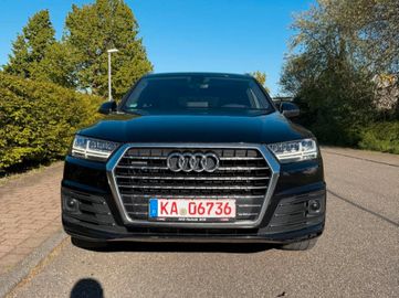 Audi Q7 - 9