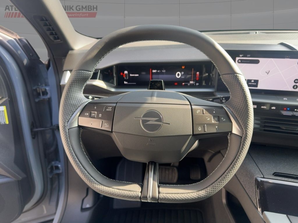 Fahrzeugabbildung Opel Grandland GS, AHK, Allwetter, 360 Grad Kamera,