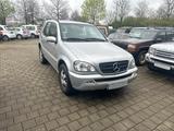 Mercedes-Benz ML 270 CDI    1´ H A N D - Mercedes-Benz ML 270 aus 2003