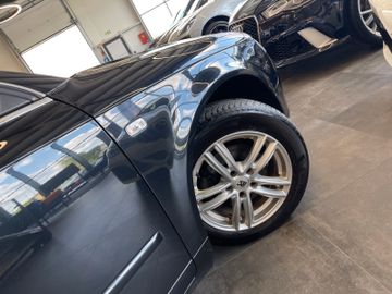 Audi A4 Avant 2.0 TDI quattro *Xenon*Sline*