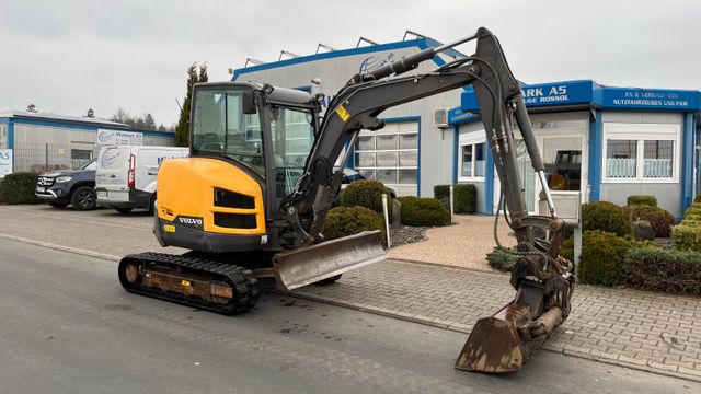 Volvo ECR35D Minibagger 3500 Kg SW MS03 ab 454€ mtl.