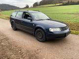 Volkswagen VW Passat 3B Variant 1.9tdi 110PS 150tkm AFN - Volkswagen Passat mit Diesel-Antrieb: Kombi, Klimaanlage, 1.9