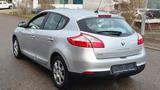 Renault Megane III Lim. 5-trg. Paris - Renault Megane bis 10.000 Euro