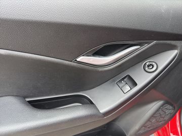 Hyundai ix20 1.6 Space blue, Bild 13