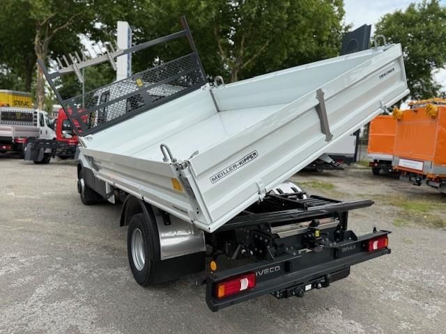 Fahrzeugabbildung Iveco Daily 70C18H D Meiller Dreiseitenkipper