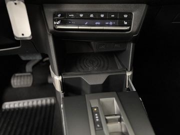Fotografie des Opel Frontera 1.2 DI Hybrid 48V eDCT GS (1G)