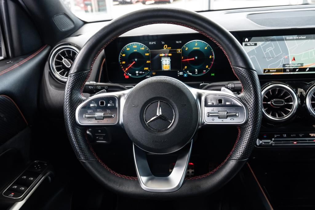 Mercedes-Benz GLB 200