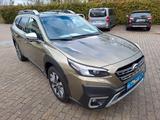 Subaru Outback 2.5i Platinum Lineartronic, MWSt, AHK - Subaru Outback mit Benzin-Antrieb: Grün