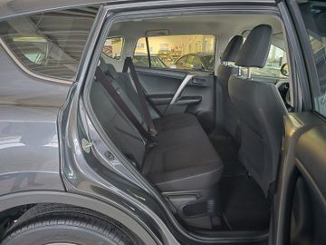 Toyota RAV 4 - 12
