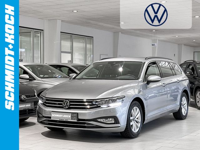 Volkswagen Passat Variant 1.5 TSI Business DSG + AHK + ACC