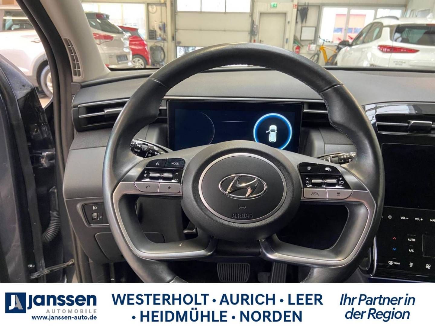 Fahrzeugabbildung Hyundai Tucson TREND/Krell Sound/Allrad/Automatik/Panora