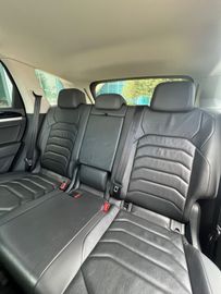 Volkswagen Touareg - 8