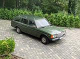 Mercedes-Benz Mercedes Benz W123 S123 Kombi 240TD - Mercedes-Benz 240 mit Diesel-Antrieb: Kombi