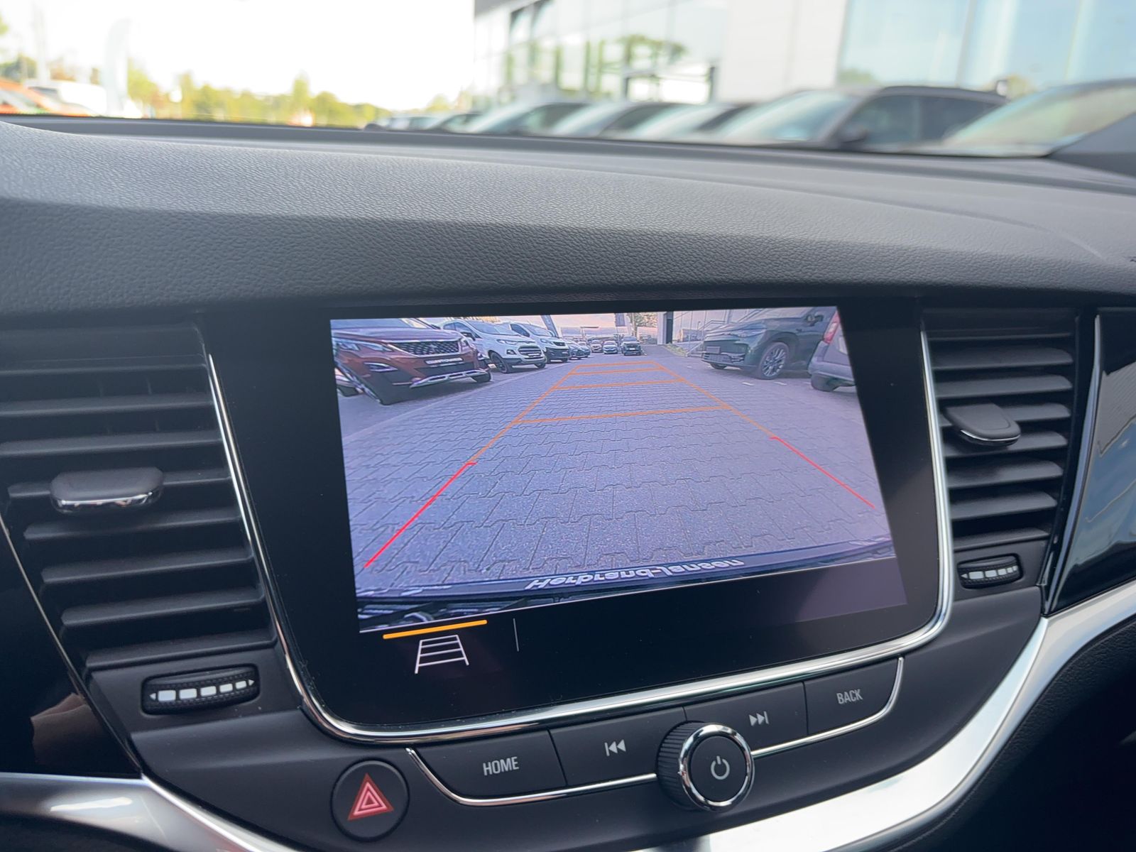 Fahrzeugabbildung Opel Astra K Ultimate+SHZ+PDC+LED+NAVI+Alcantara+S&S