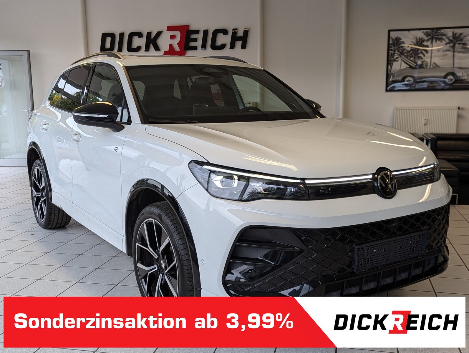 Fahrzeugabbildung Volkswagen Tiguan 2.0TDI R-Line 4M Pano Black AHK Matrix 20