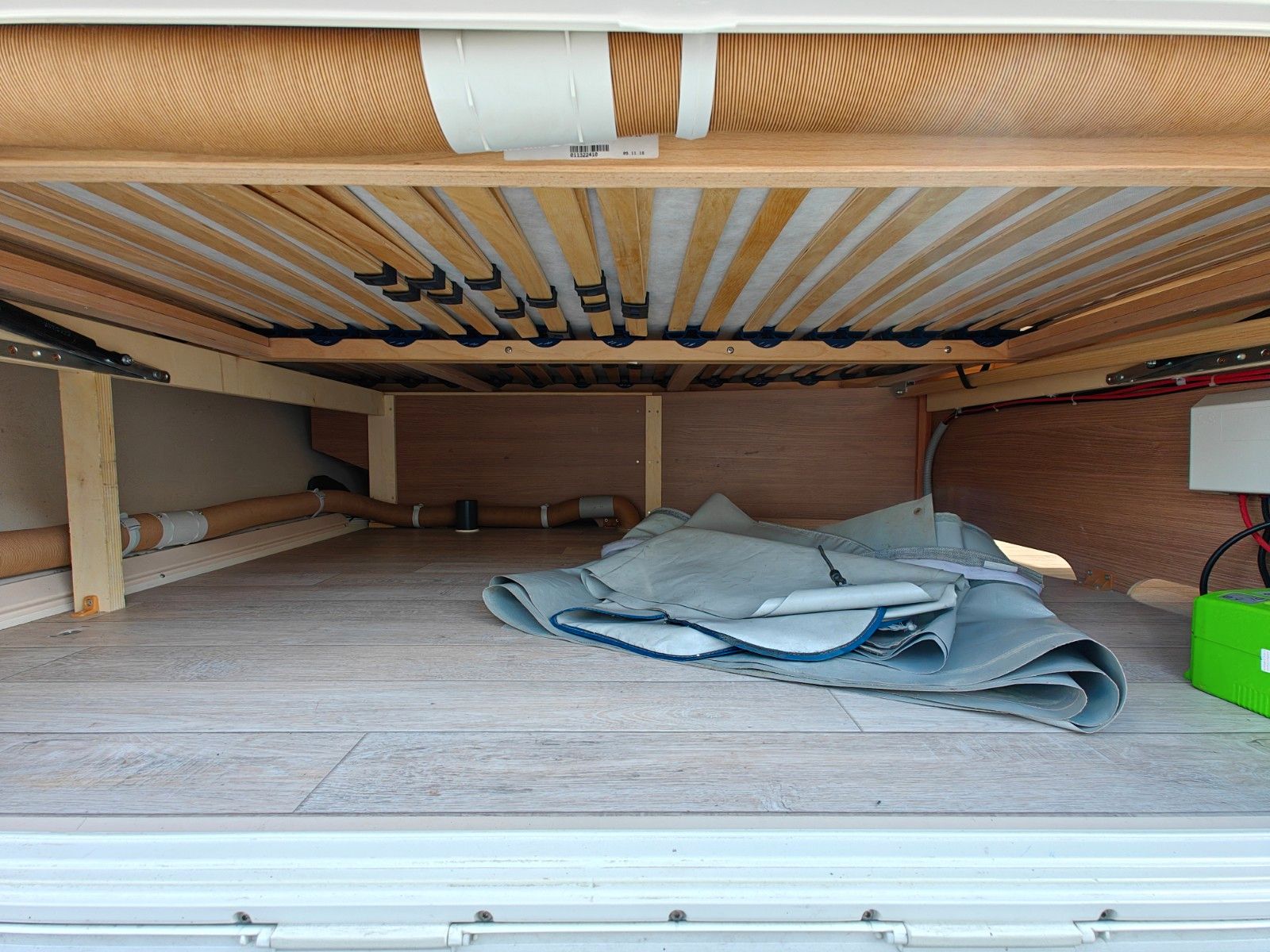 Fahrzeugabbildung Fendt Saphir 560 SF - Mover, Backofen, Citywasser -