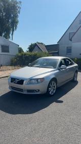 Volvo S80 T5 241 PS Momentum 2 Hd. Vollled... - gebrauchte Volvo S80 aus dem Jahr 2012
