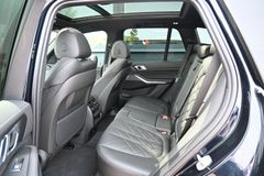 Fahrzeugabbildung BMW X5 40i xDrive M-Sport*LED*CAM*22"*ShadowLine