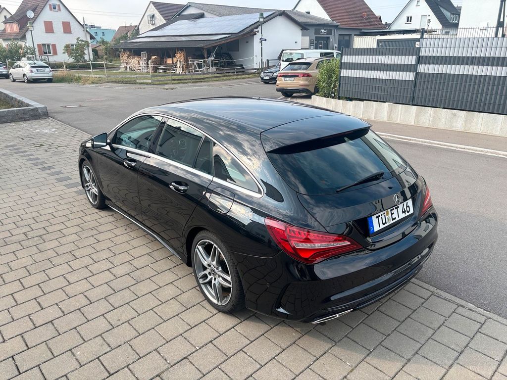 Image of Mercedes-Benz CLA 220 Shooting Brake