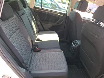 Volkswagen Tiguan - 10