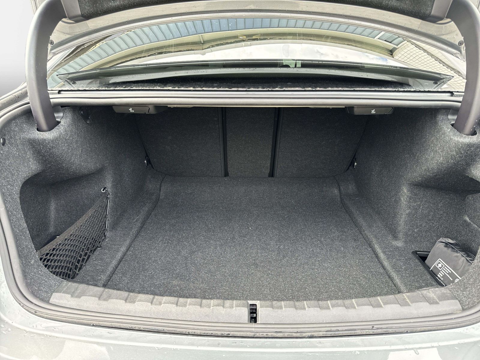BMW 320 - Bild 16