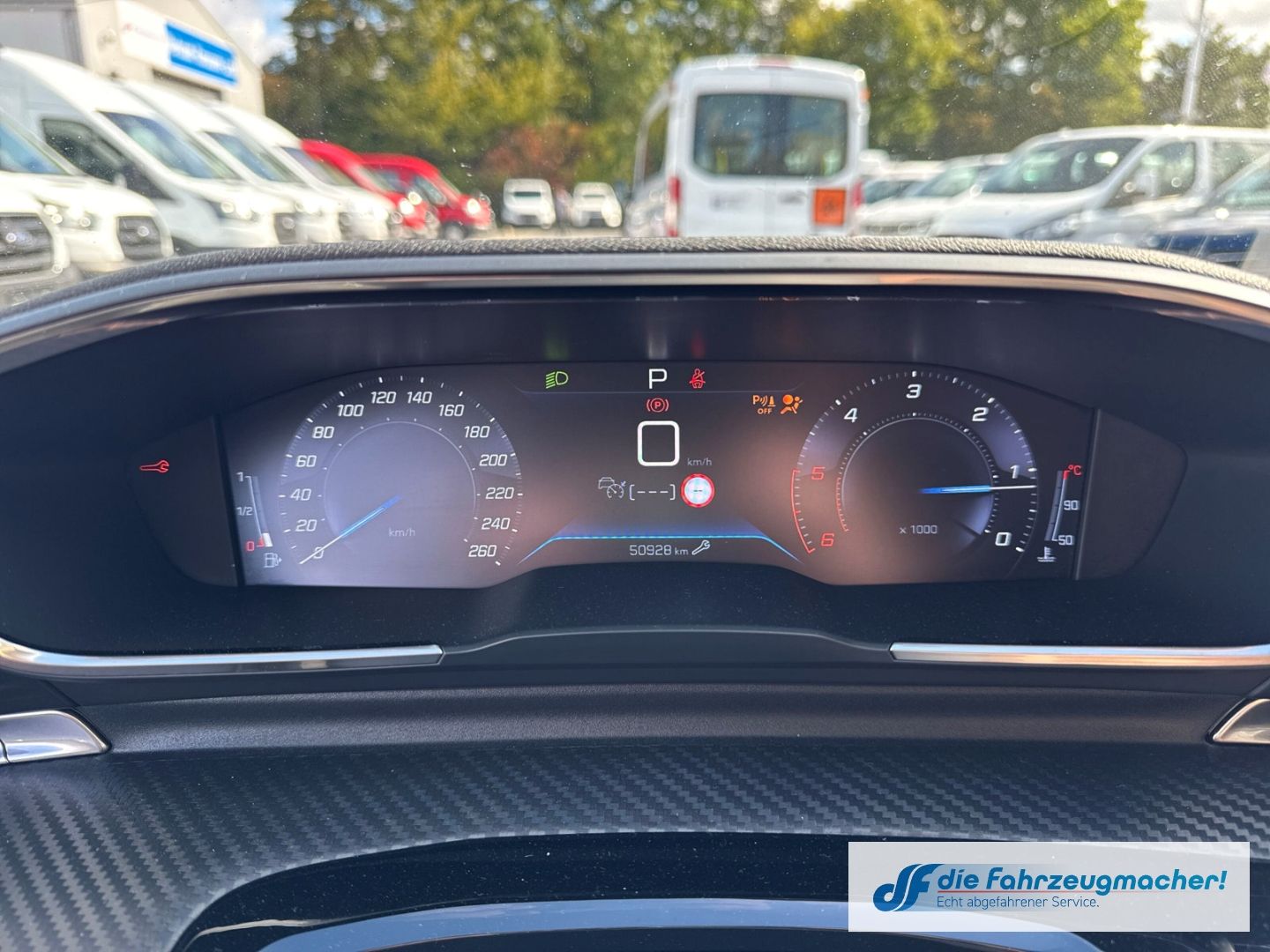 Fahrzeugabbildung Peugeot 508 SW Allure Pack 1.5 Navi 360 Kamera *UNFALLSC