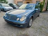 Mercedes-Benz E 270 CDI T ELEGANCE - Mercedes-Benz E 270: Cdi Elegance