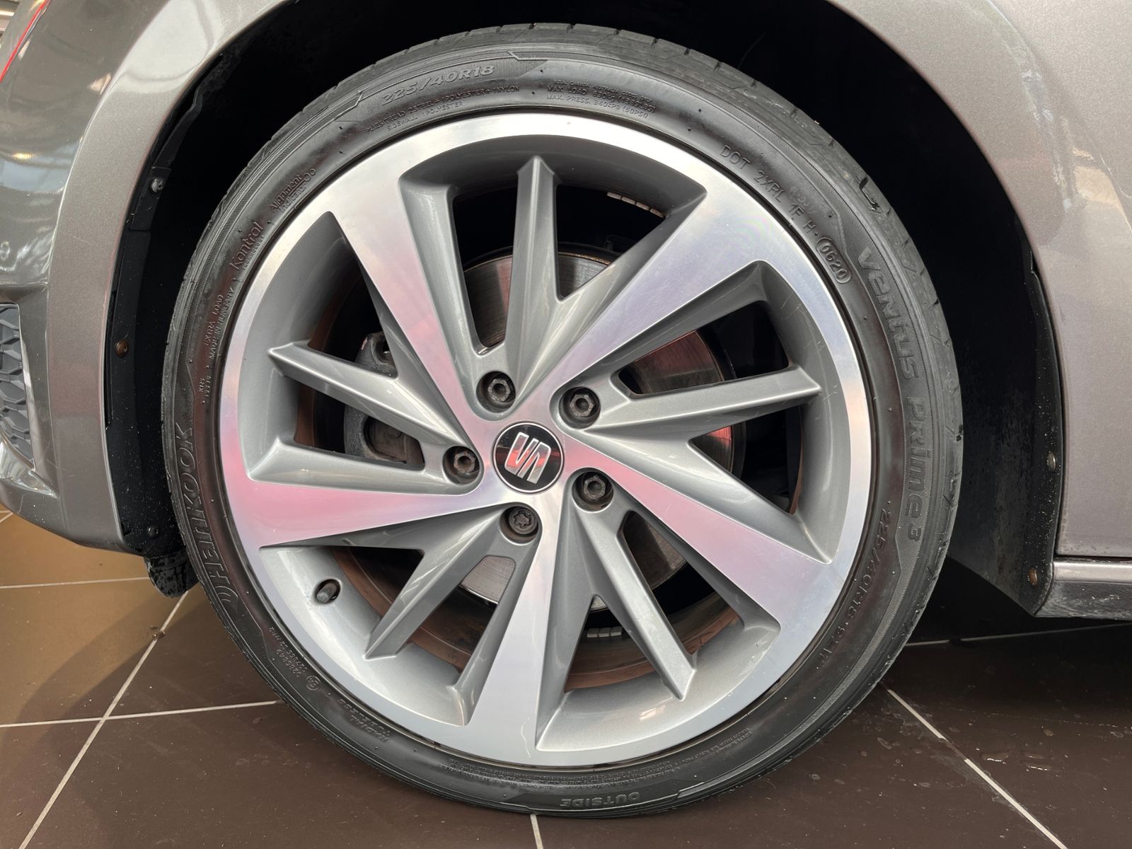 Fahrzeugabbildung SEAT Leon ST FR KLIMA LED NAVI ALU