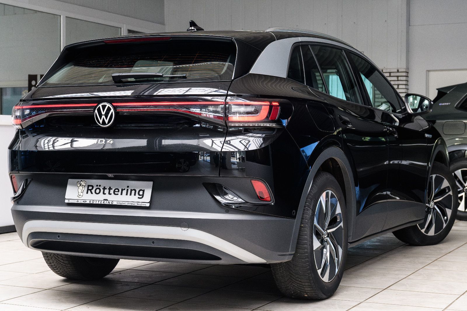 Fahrzeugabbildung Volkswagen ID.4 Pure Performance LED+360°KAM+KEYLESS+E-HECK