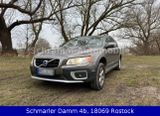 Volvo XC70 2.4D DRIVe Momentum SHZ TEMP KLIMA - Volvo XC70: Drive