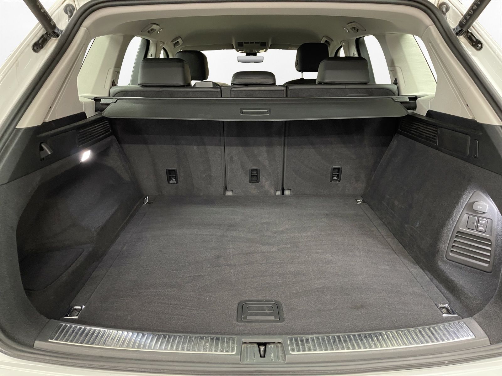 Volkswagen Touareg - Bild 22