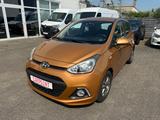 Hyundai i10 YES! KLIMA/SHZ/ALLWETTER/1.HAND - Hyundai i10 Gebrauchtwagen in Köln
