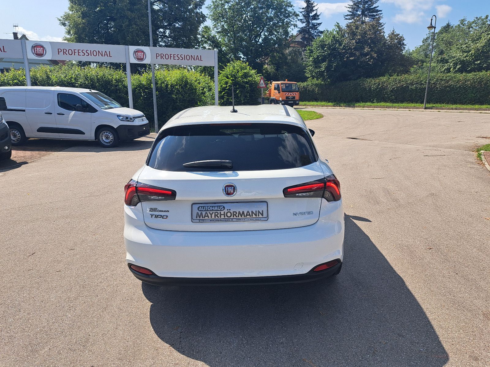 Fahrzeugabbildung Fiat Tipo City Life Hybrid 130PS