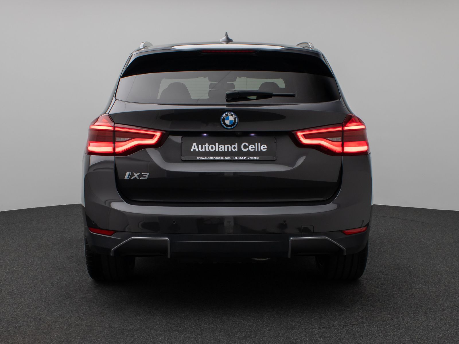 Fahrzeugabbildung BMW iX3 Impressive Panorama 360°HUD DAB H/K Sport